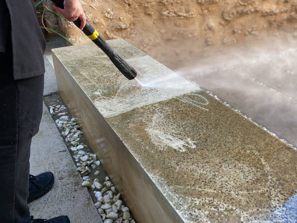 Best Commercial Building Pressure Washing  in Shippensburg University, PA